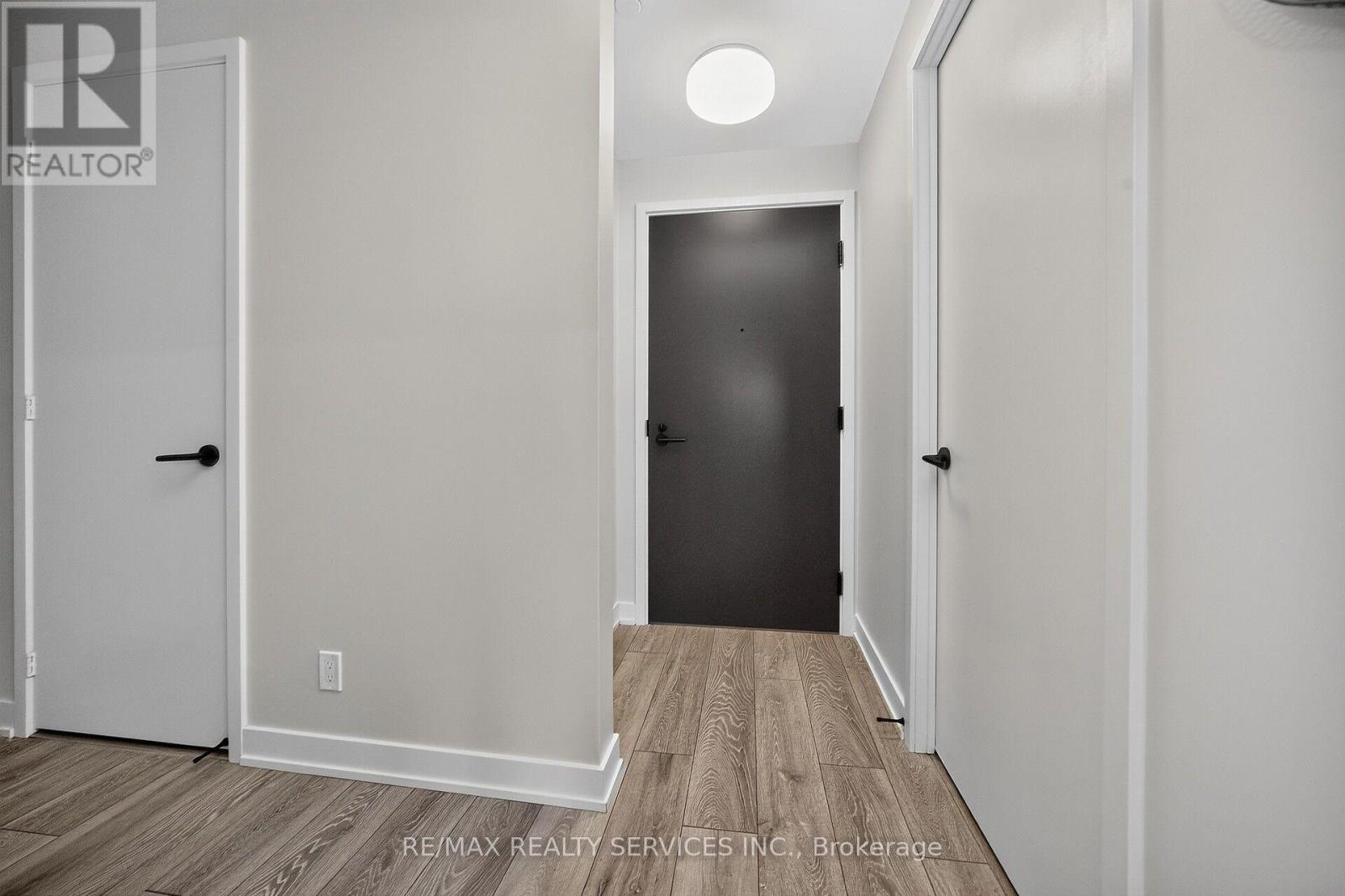 #1717 108 PETER STREET - 8