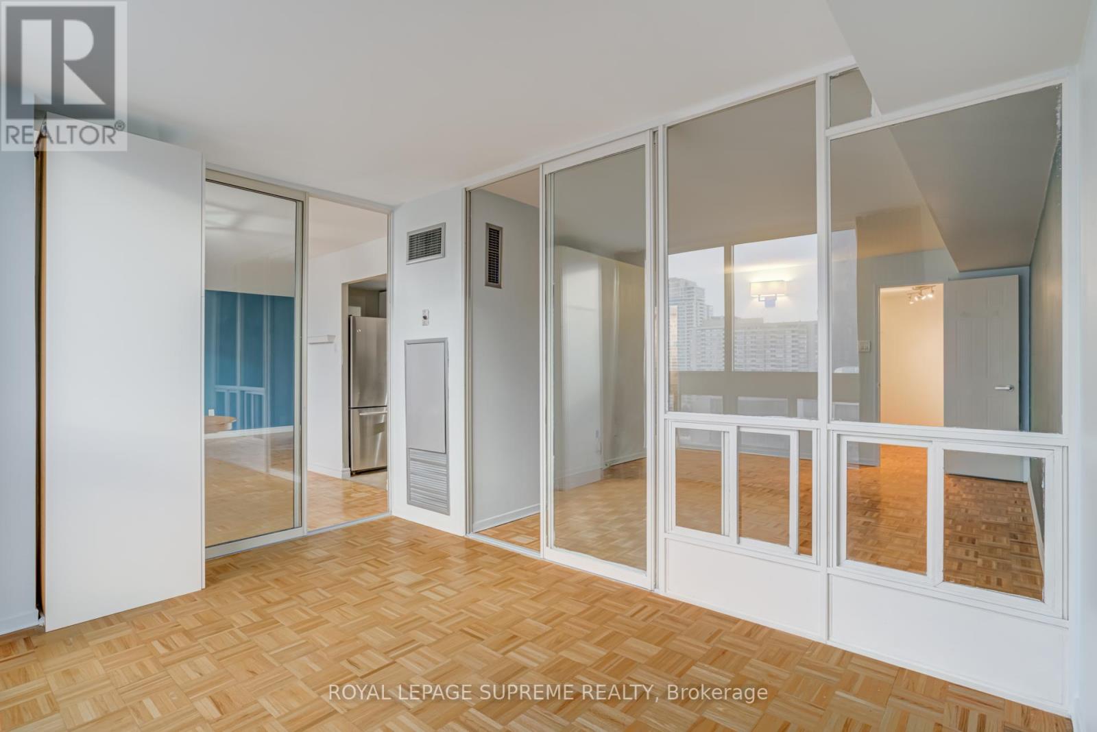 #1804 5 KENNETH AVENUE - 29