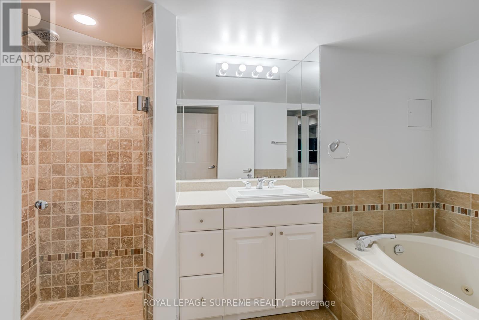 #1804 5 KENNETH AVENUE - 30