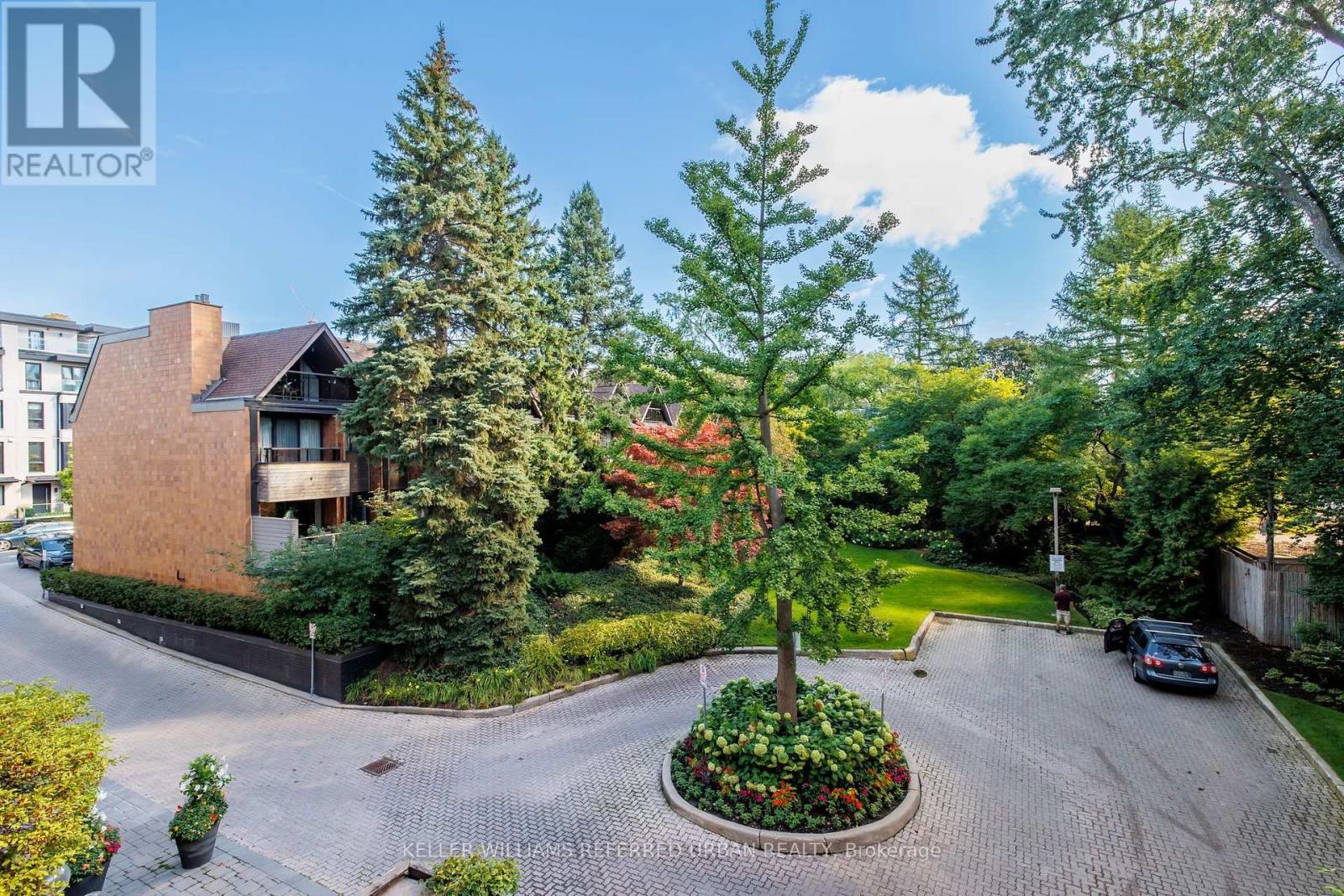 #321 40 OAKLANDS AVENUE - 40
