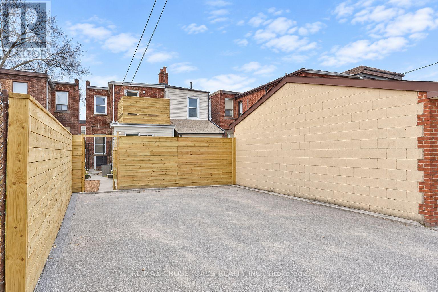 260 CLINTON STREET - 13