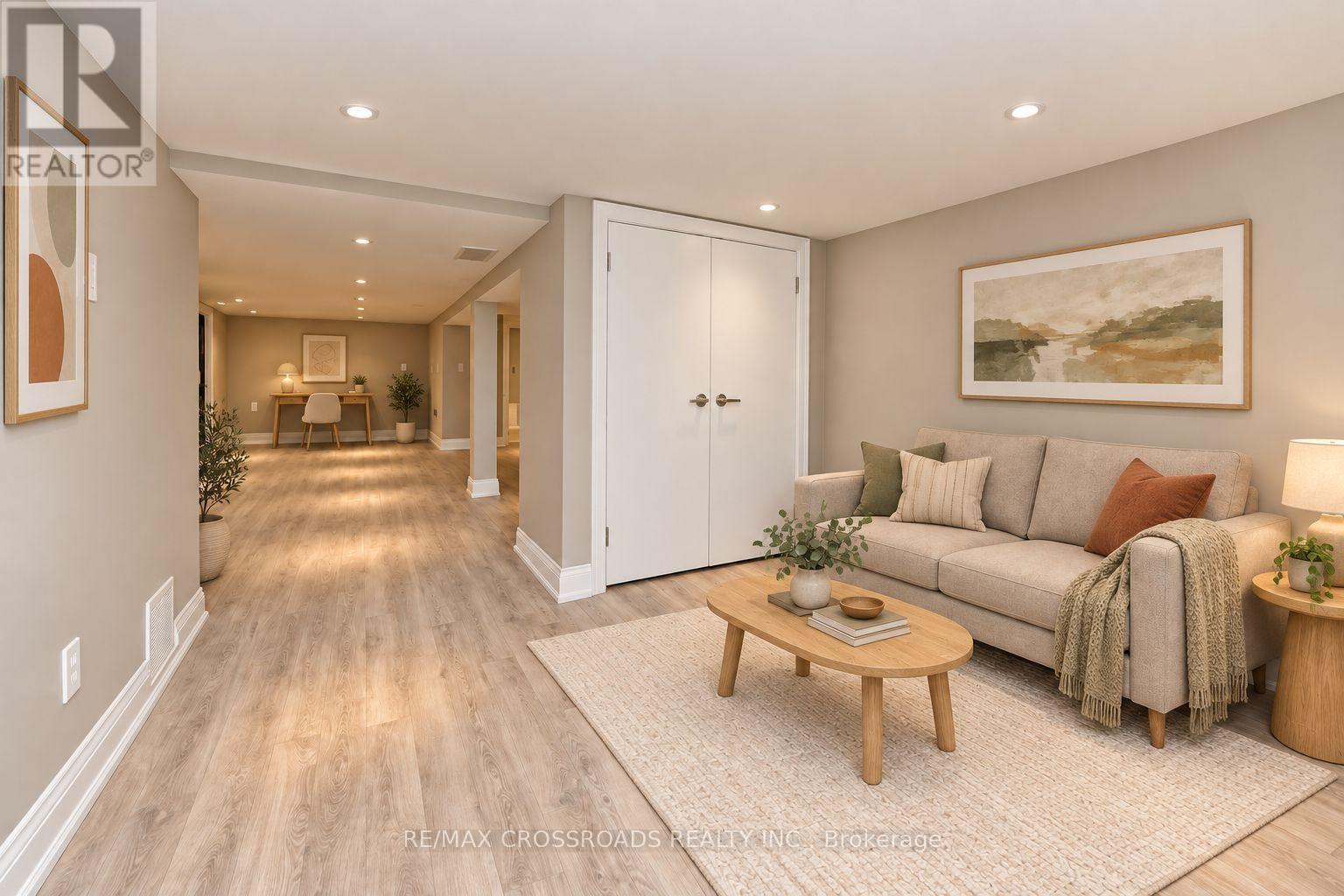 260 CLINTON STREET - 7