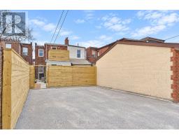 260 Clinton Street, Toronto, ON M6G2Y6 Photo 13
