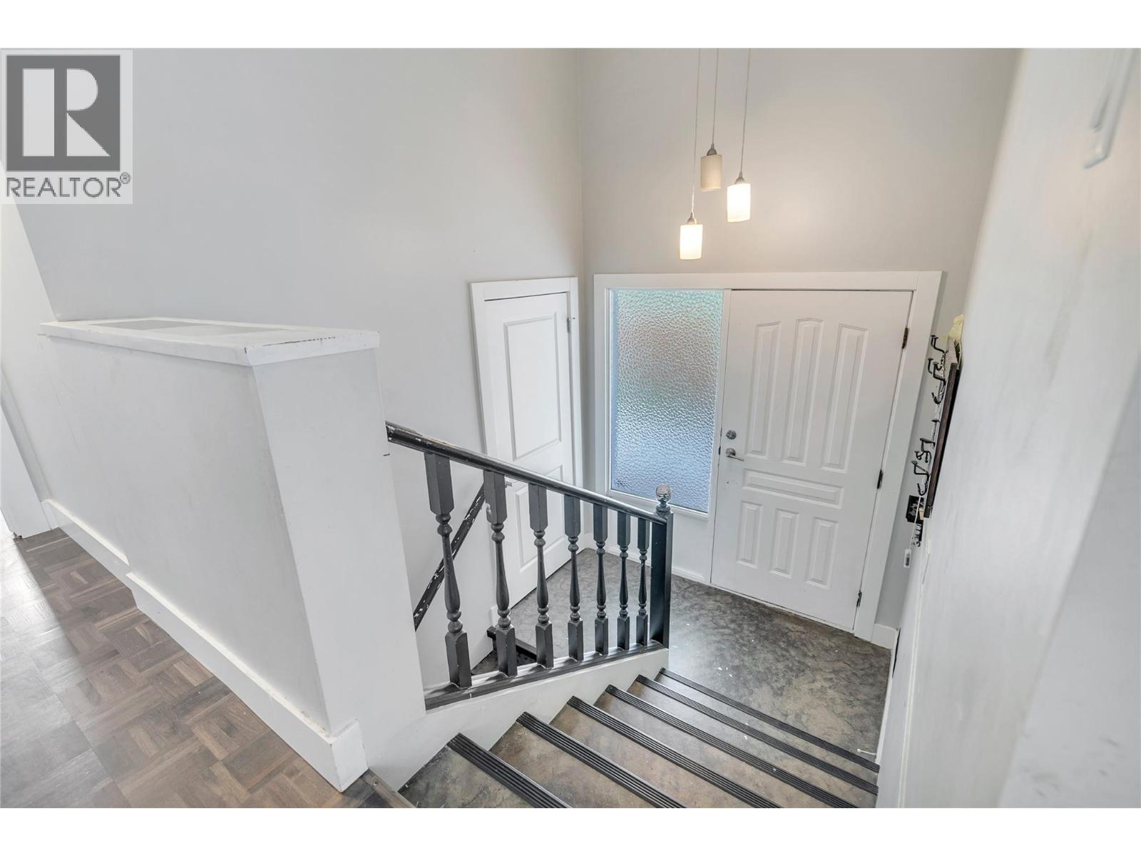 2080 McKenzie Road - 12