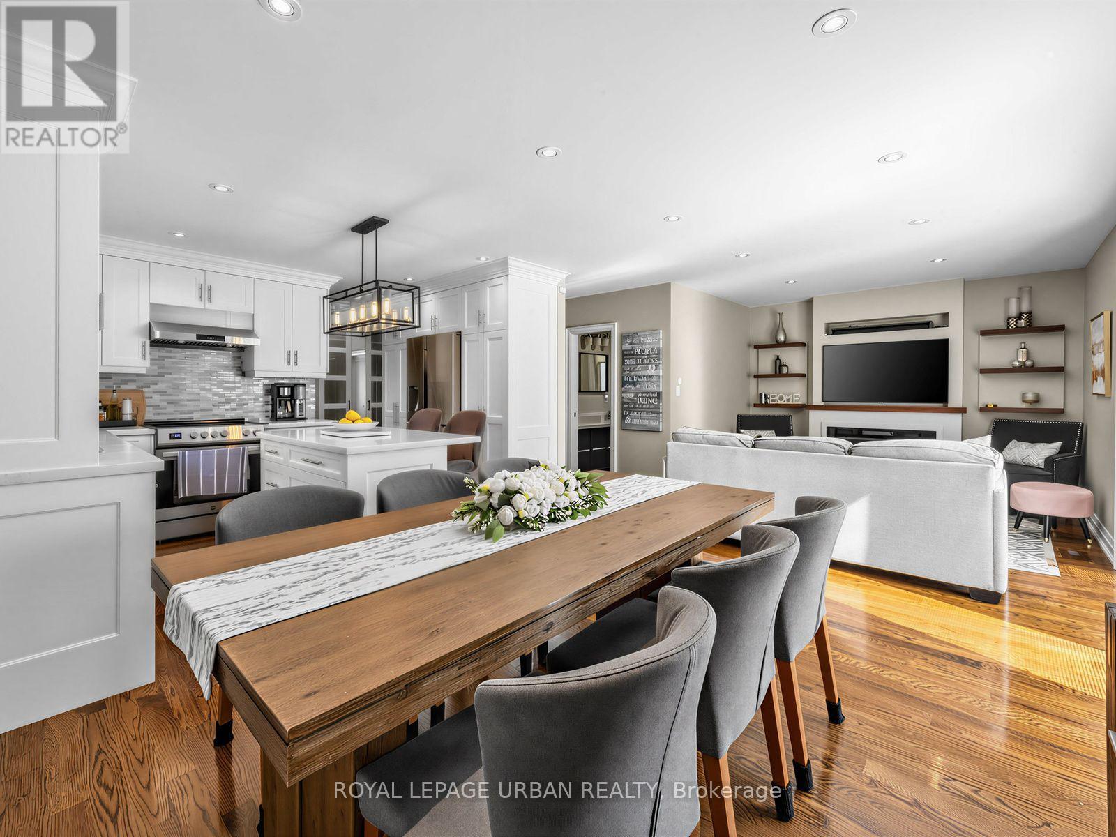 15 SAMYA COURT - 16