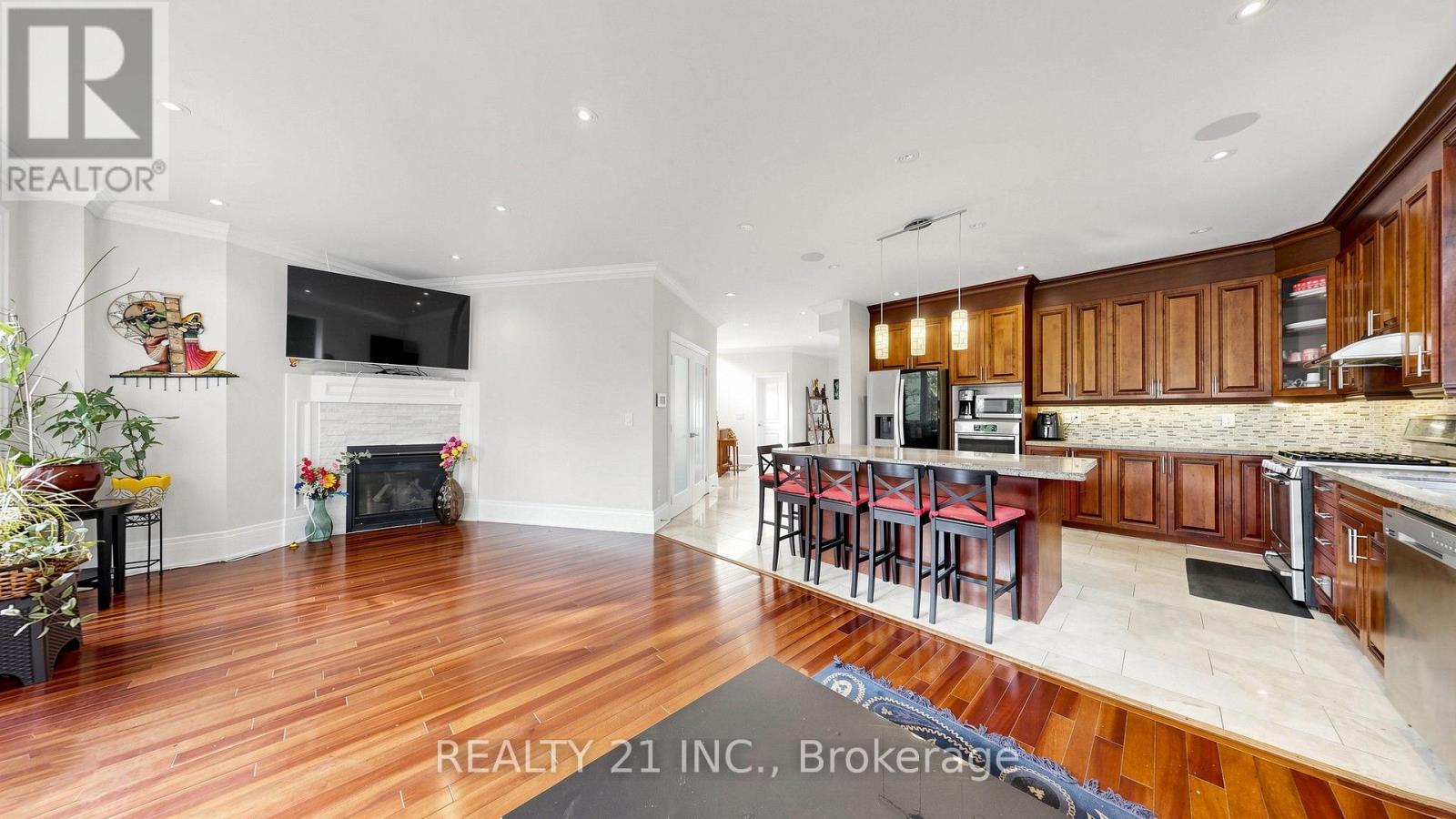 3 STINSON CIRCLE - 12