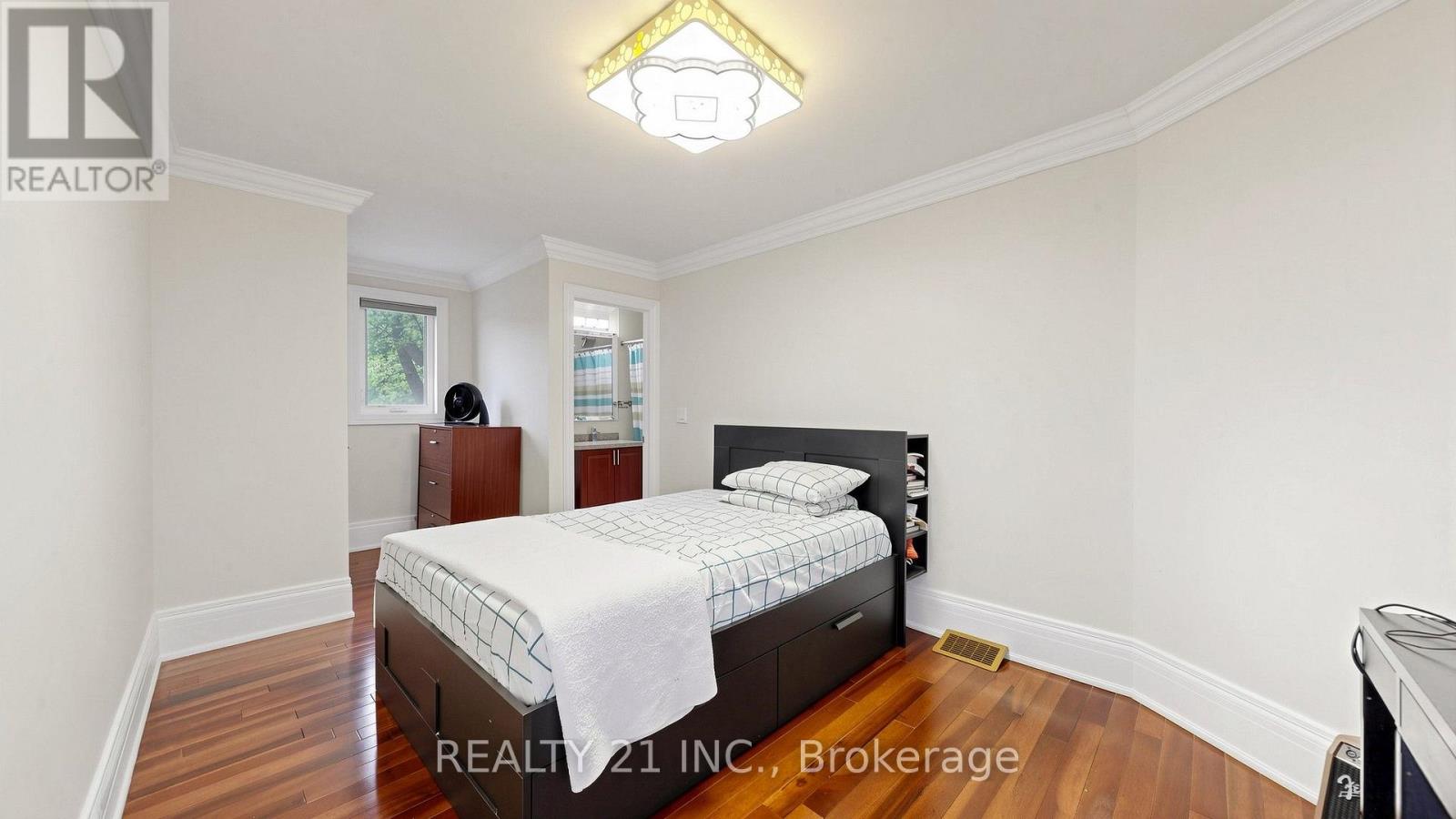 3 STINSON CIRCLE - 30