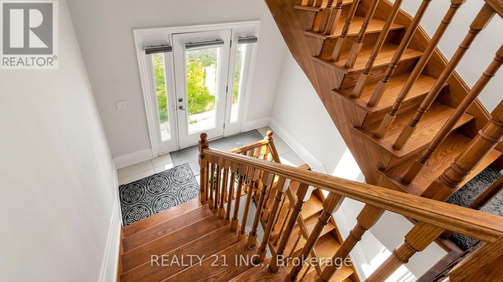 3 STINSON CIRCLE - 36