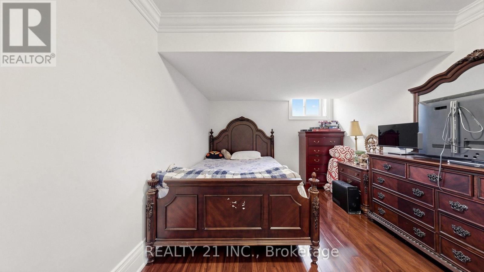 3 STINSON CIRCLE - 42