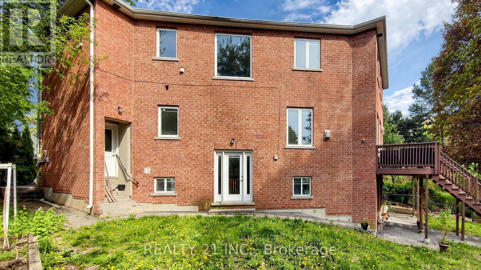 3 STINSON CIRCLE - 46