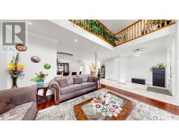 Family room - 3 Stinson Circle, Toronto, ON M4B2Y7 Photo 6