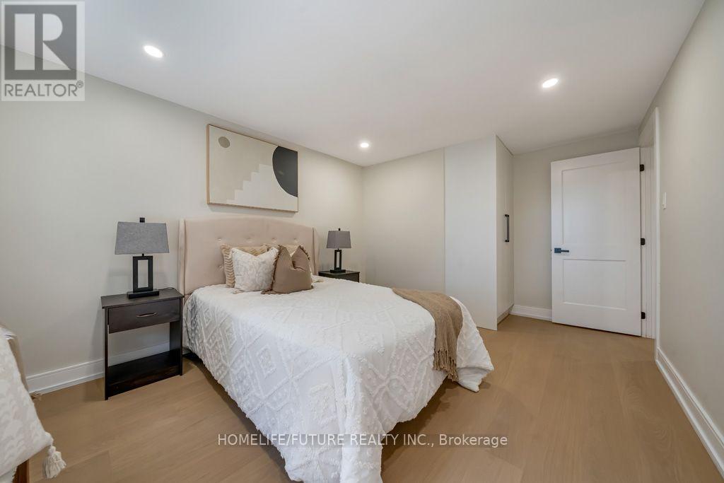 37 SOUTH SHIELDS AVENUE - 34