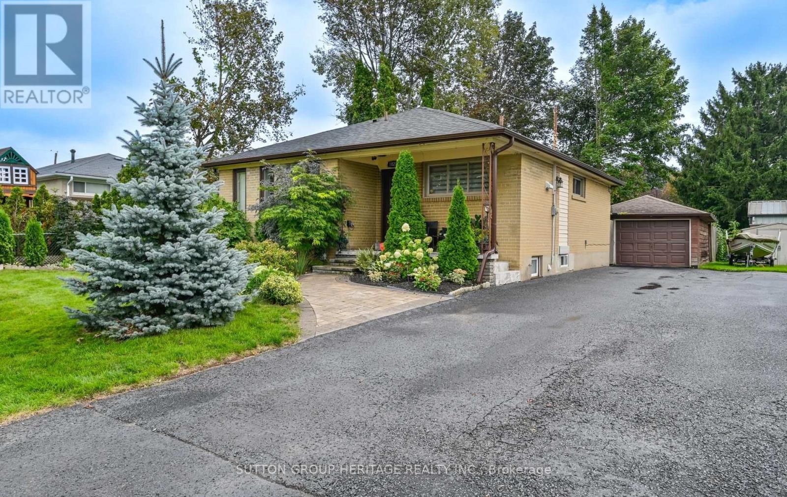1020 WARDMAN CRESCENT - 1