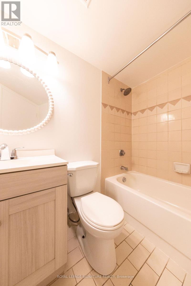 #406 3050 ELLESMERE ROAD - 10