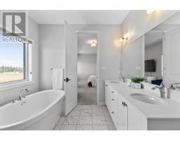 6 Henderson Street, Essa, ON L3W0A9 Photo 35