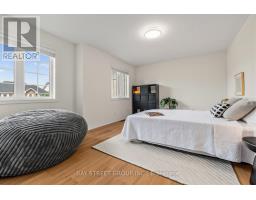 37 Mynden Way, Newmarket, ON L3X3A7 Photo 23