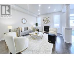 60 Falconridge Terrace, East Gwillimbury, ON L4H0G9 Photo 19