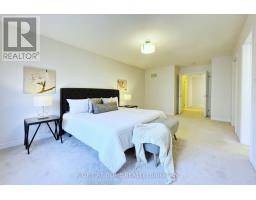 60 Falconridge Terrace, East Gwillimbury, ON L4H0G9 Photo 22