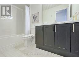 60 Falconridge Terrace, East Gwillimbury, ON L4H0G9 Photo 28