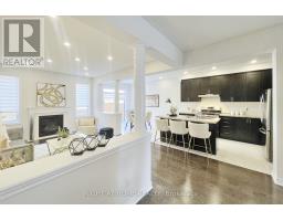 60 Falconridge Terrace, East Gwillimbury, ON L4H0G9 Photo 8