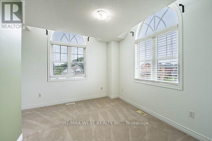 100 SWENSON STREET - 20