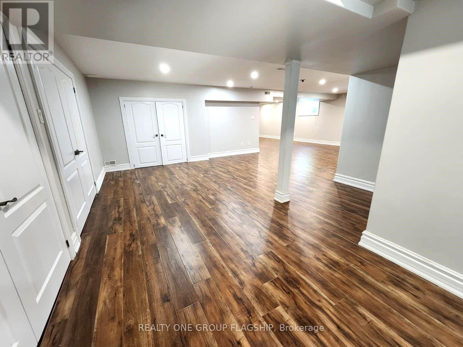 24 WENDAT TRAIL E - 27