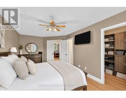 36 Aikens Crescent, Barrie, ON L4N8M6 Photo 22