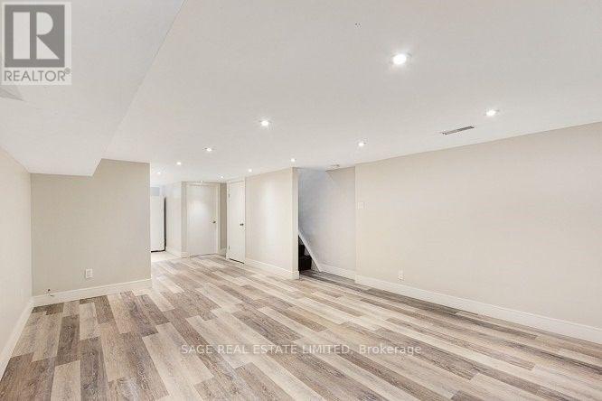113 LIGHTBOURN AVENUE - 29
