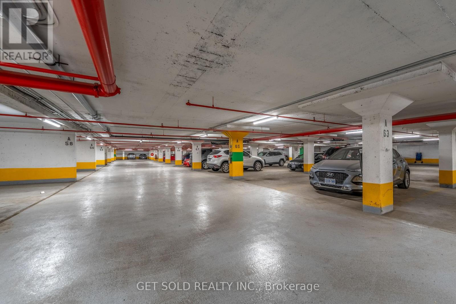 #405 700 DYNES ROAD - Image 30
