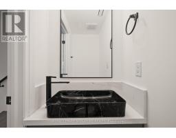 11 - 6636 Clock Court, Mississauga, ON L5W1N2 Photo 25