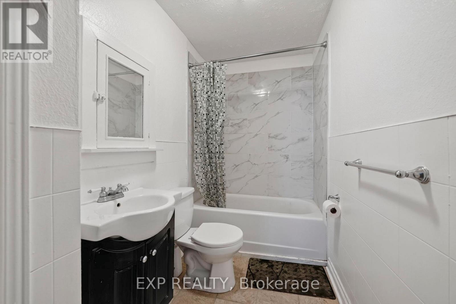 412 MC CONNELL AVENUE - 7