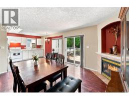 Entrance - 6075 Brickyard Rd, Nanaimo, BC V9V1K3 Photo 12