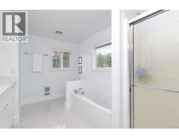 485 Southwind Rd, Comox, BC V9M3T9 Photo 40