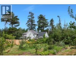 485 Southwind Rd, Comox, BC V9M3T9 Photo 46
