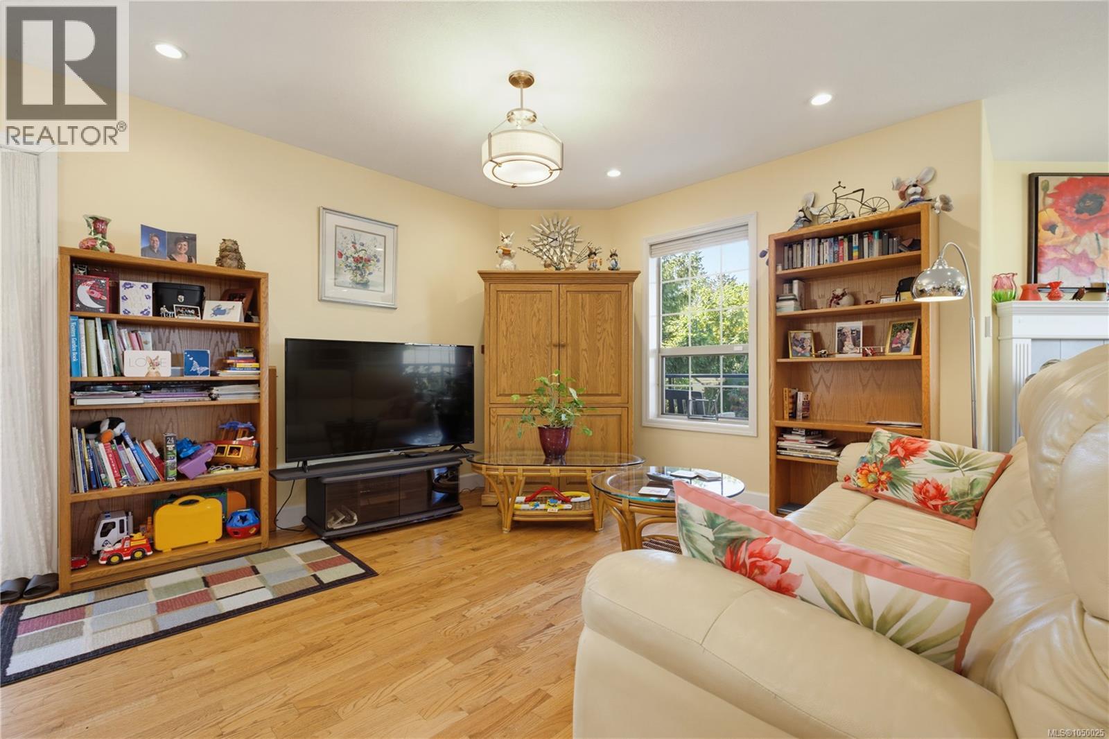 6023 Sterling Dr - 11
