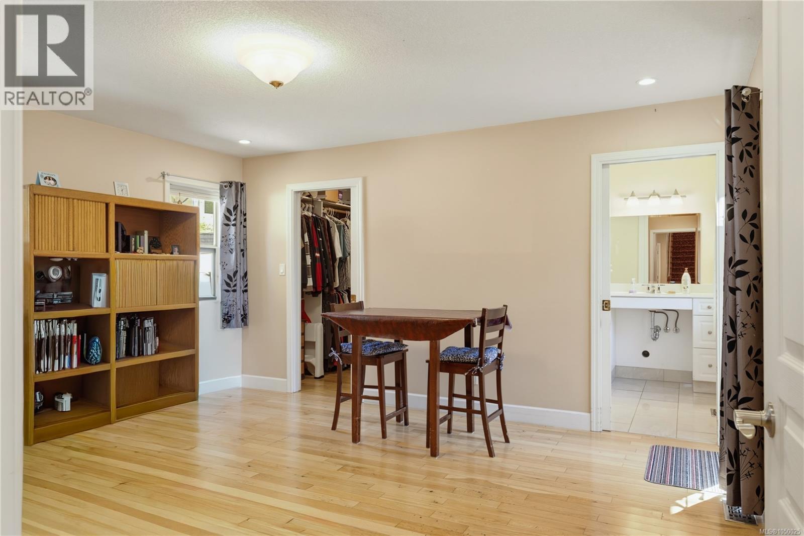 6023 Sterling Dr - Image 28