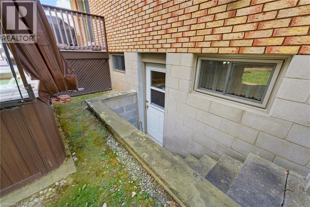 32 WEDGEWOOD Drive - Image 21