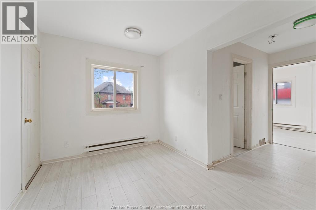 3511 Wyandotte, Windsor — photo 20