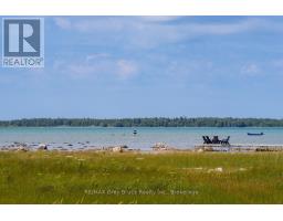 281 Shoreline Avenue, South Bruce Peninsula, ON N0H2T0 Photo 34