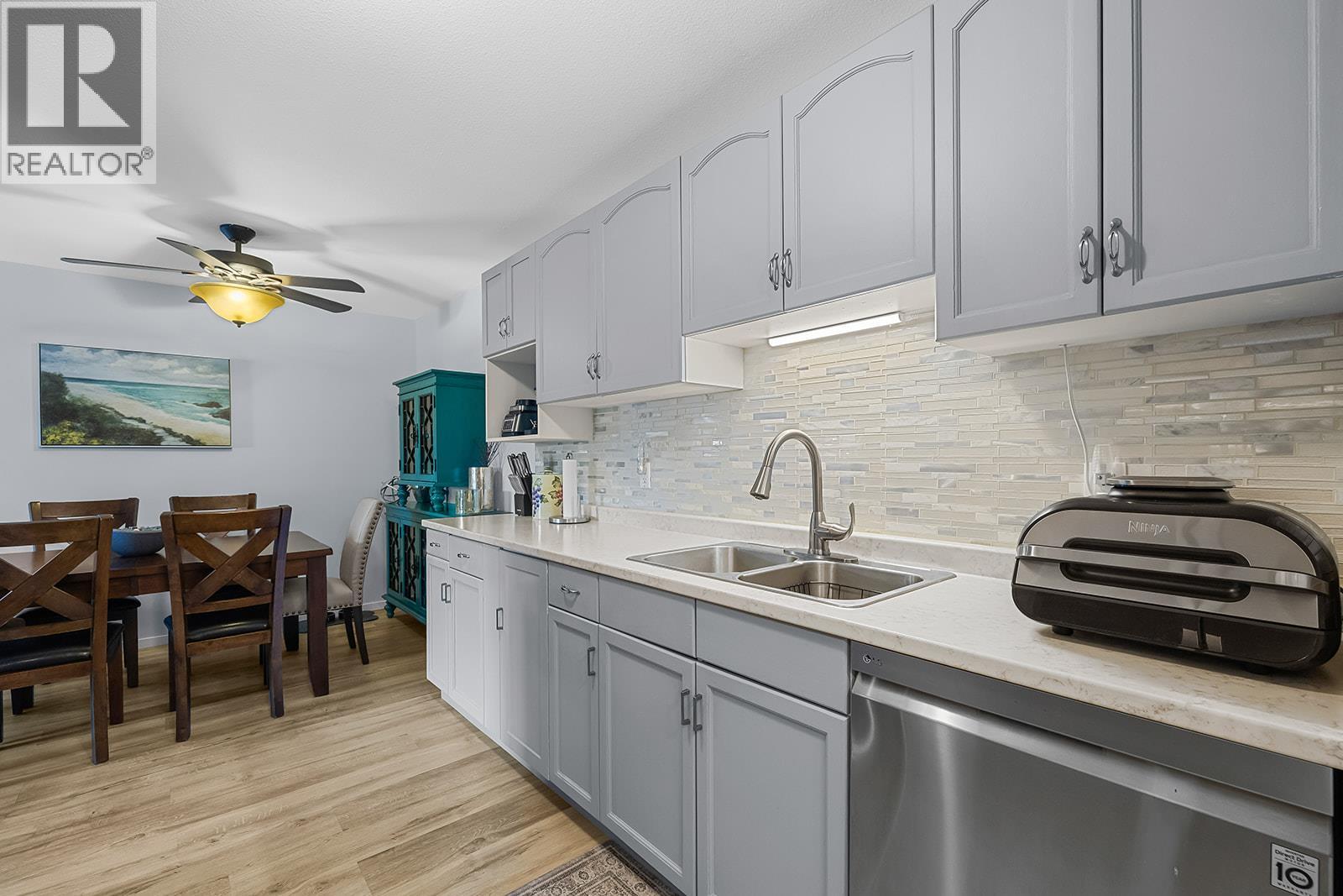 #133 3842 Gordon Drive - 7