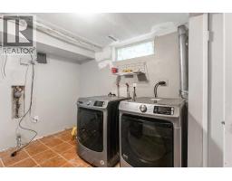 707 Fortalice Crescent Se, Calgary, AB T2A2C8 Photo 24