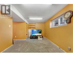 707 Fortalice Crescent Se, Calgary, AB T2A2C8 Photo 28