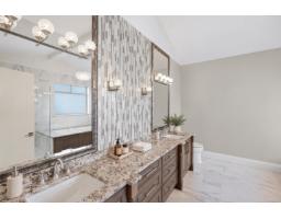 3922 205a Street, Langley, BC V3A2A3 Photo 27