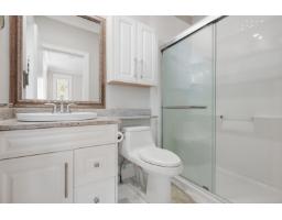 3922 205a Street, Langley, BC V3A2A3 Photo 35