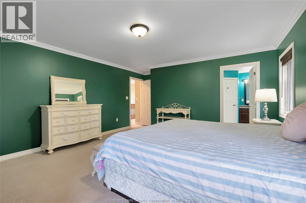 1334 LAKEVIEW - 17