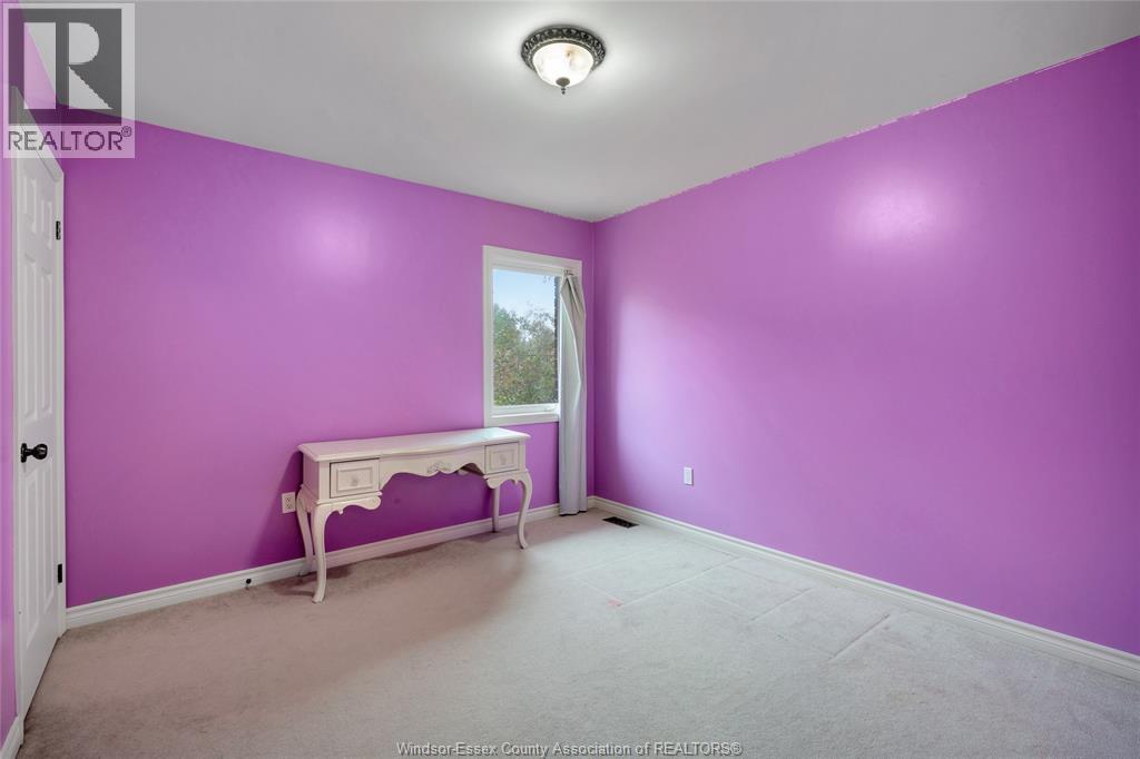 1334 LAKEVIEW - Image 22