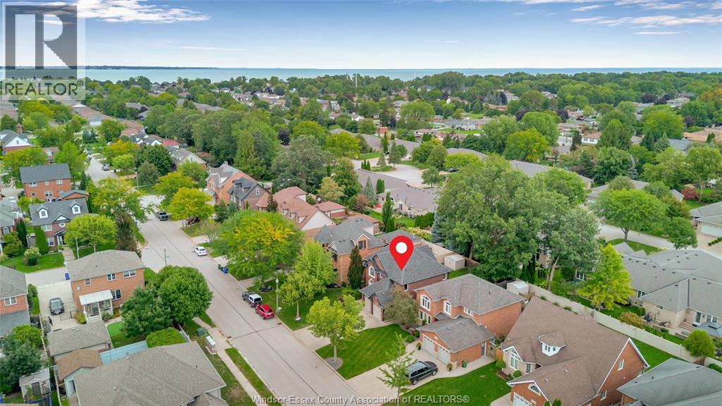 1334 LAKEVIEW - 36