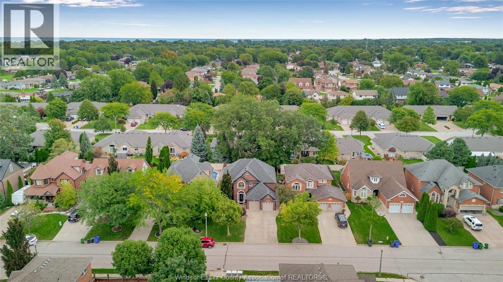 1334 LAKEVIEW - 37