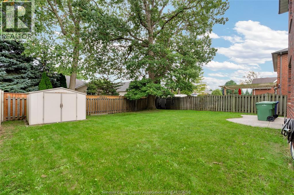1334 LAKEVIEW - 31