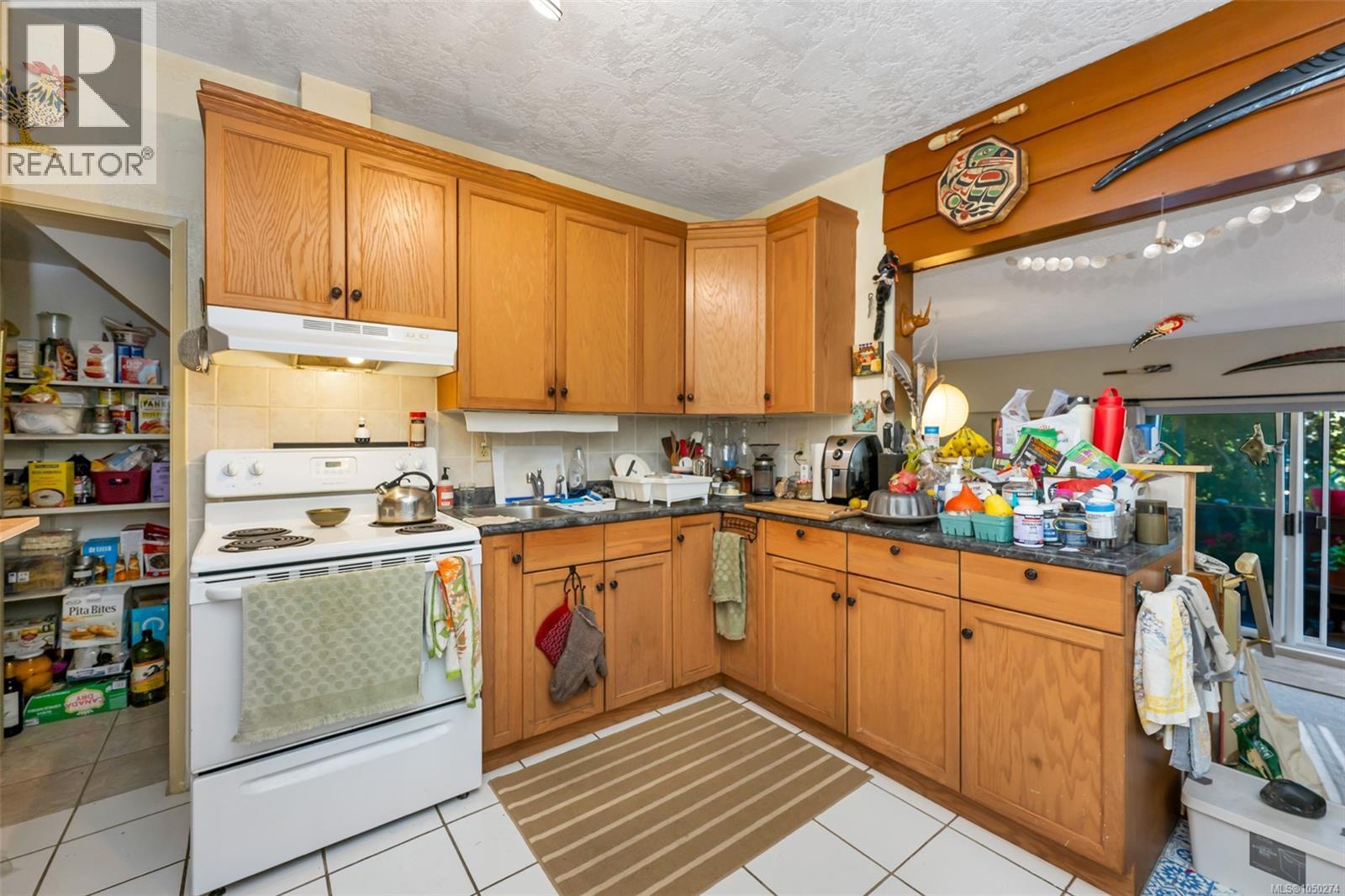 124 St. Andrews St - 36